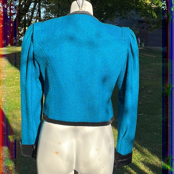 Carlisle vintage wool cropped jacket 8 - Picture 3 of 8